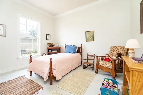 3242 Barrington Drive Rockingham VA 22801