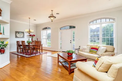 3242 Barrington Drive Rockingham VA 22801