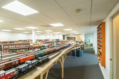 3242 Barrington Drive Rockingham VA 22801