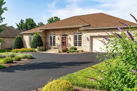 3242 Barrington Drive Rockingham VA 22801