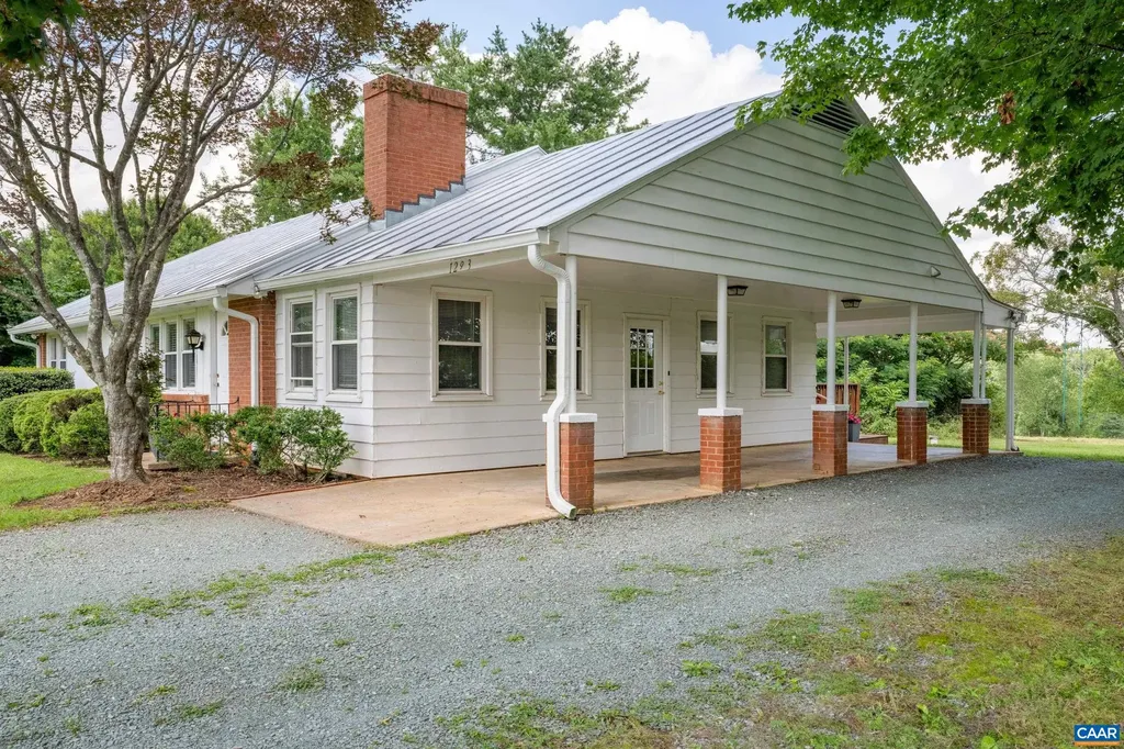 1293 Reas Ford Road Earlysville VA 22936