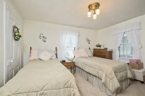 901 Augusta Avenue Grottoes VA 24441