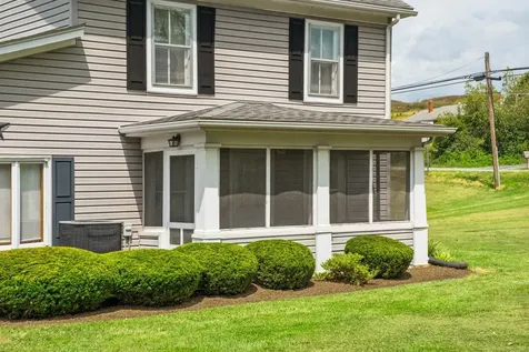 901 Augusta Avenue Grottoes VA 24441