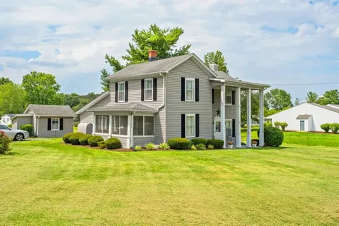 901 Augusta Avenue Grottoes VA 24441
