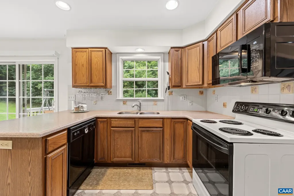 26 Magnolia Court Barboursville VA 22923