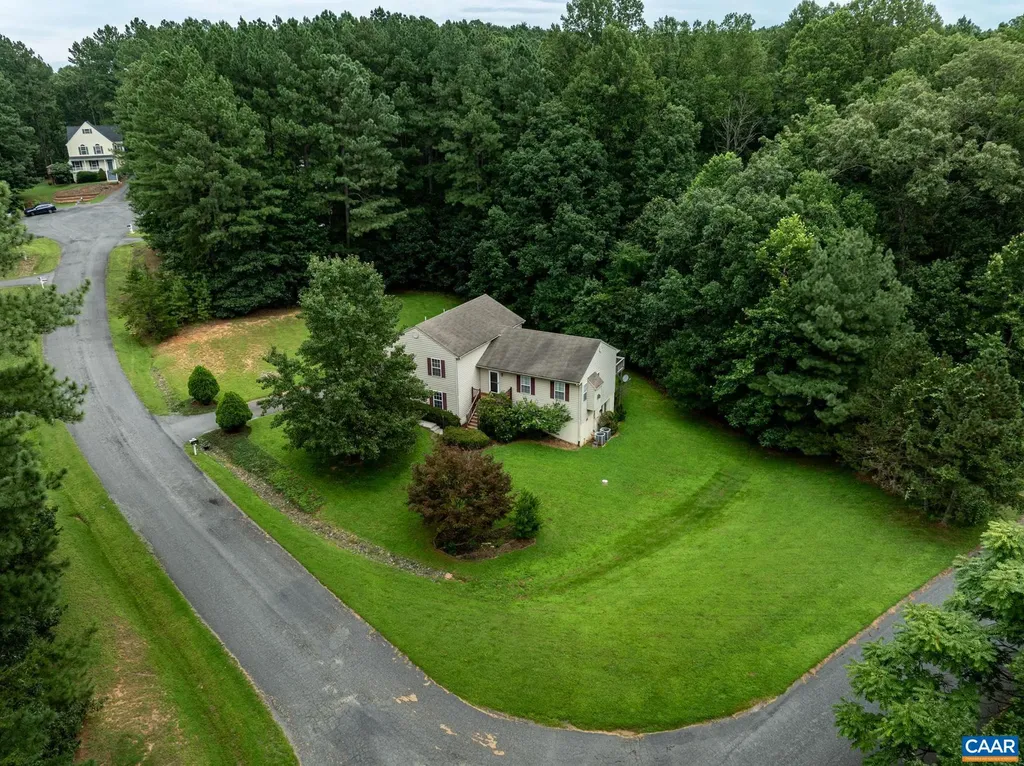 26 Magnolia Court Barboursville VA 22923