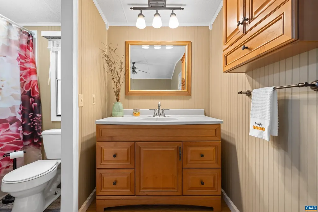 3141 Beech Grove Road Roseland VA 22967