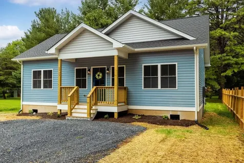 833 Faber Avenue Waynesboro VA 22980
