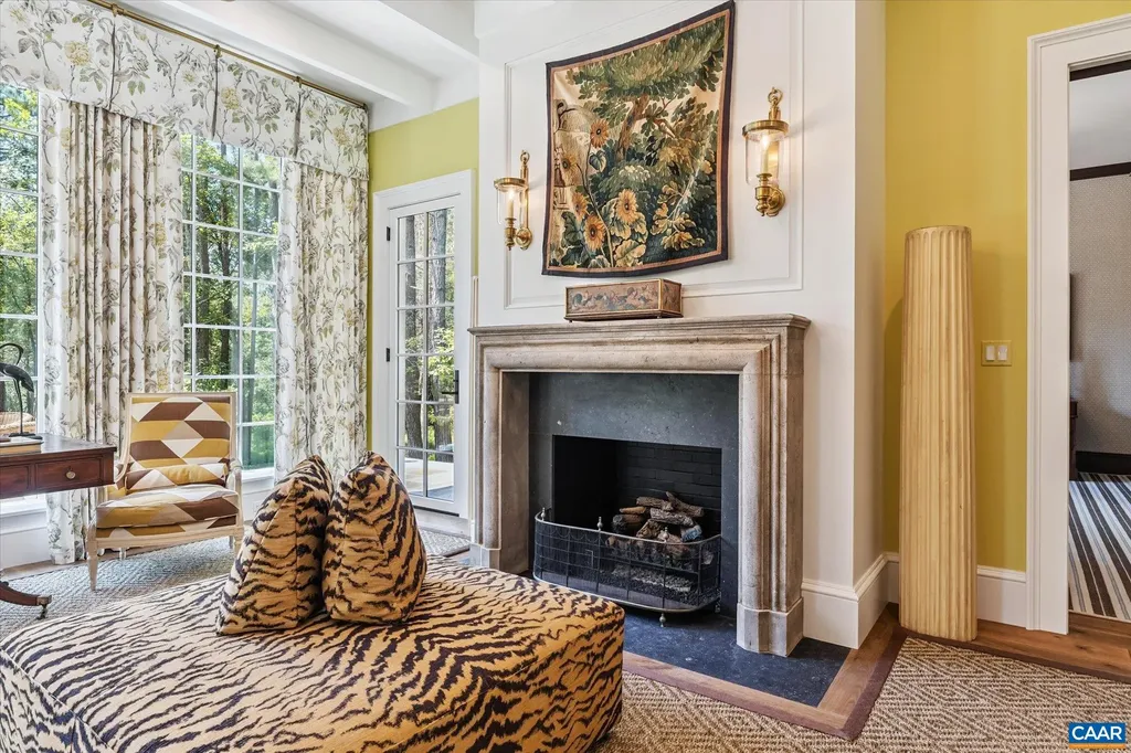 2863 Palmer Drive Keswick VA 22947