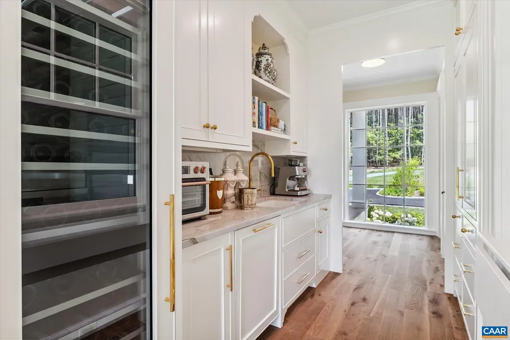 2863 Palmer Drive Keswick VA 22947