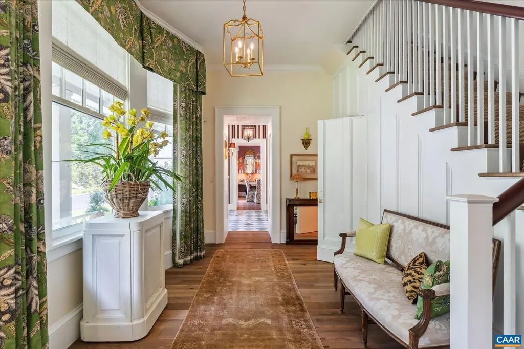 2863 Palmer Drive Keswick VA 22947