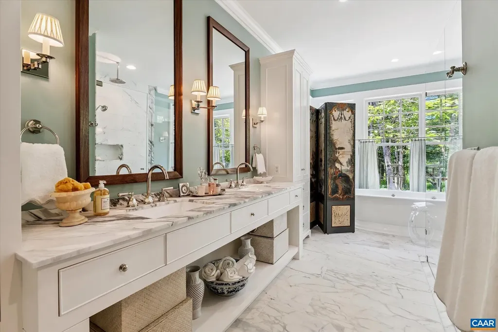 2863 Palmer Drive Keswick VA 22947