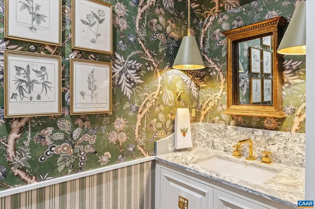 2863 Palmer Drive Keswick VA 22947