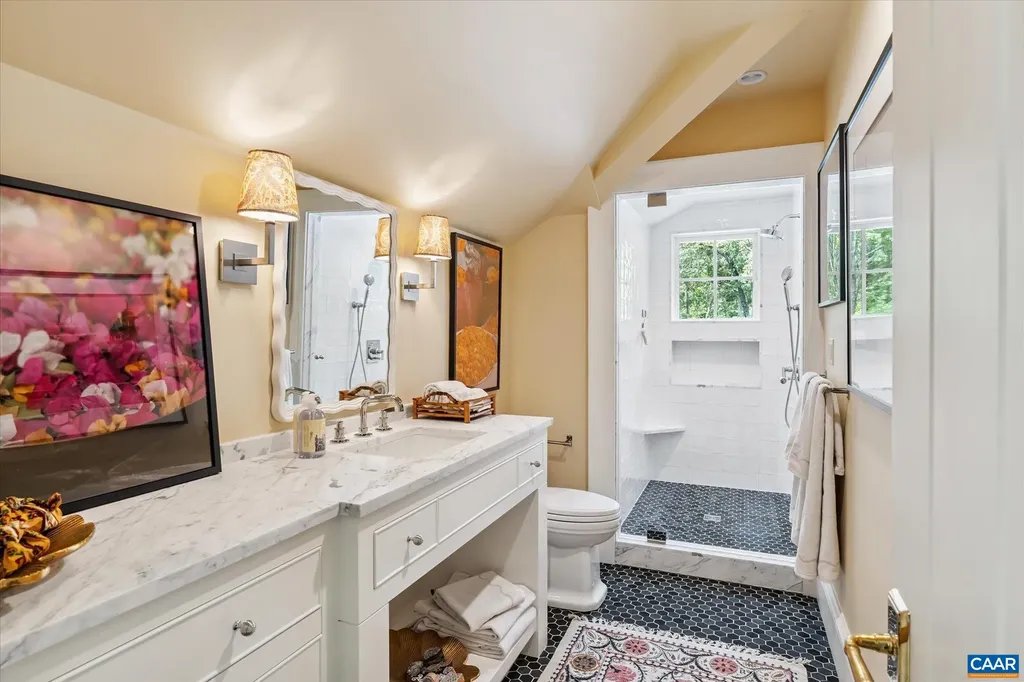 2863 Palmer Drive Keswick VA 22947