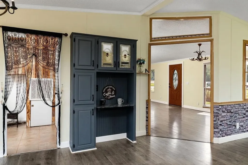 2347 East Point Road Elkton VA 22827