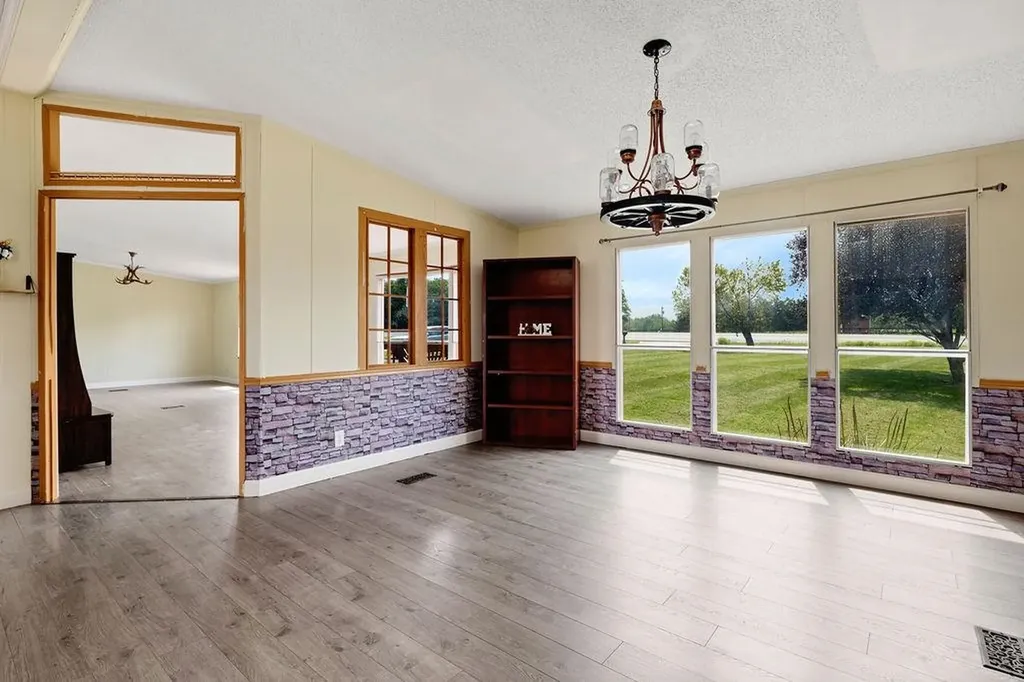 2347 East Point Road Elkton VA 22827