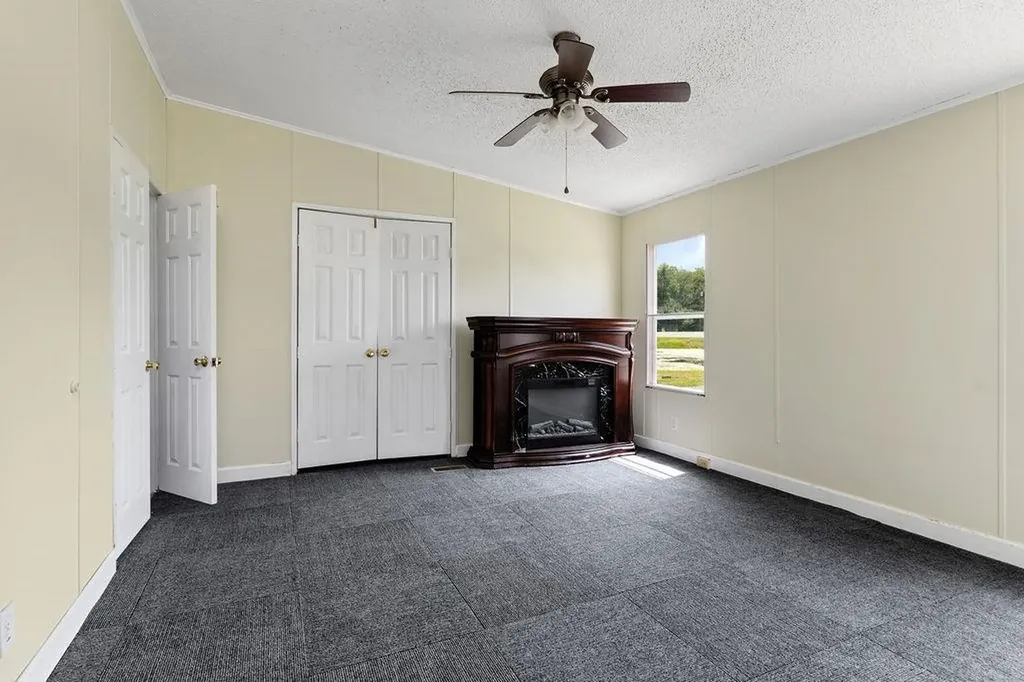 2347 East Point Road Elkton VA 22827