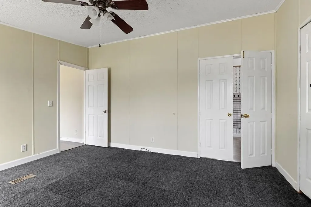 2347 East Point Road Elkton VA 22827