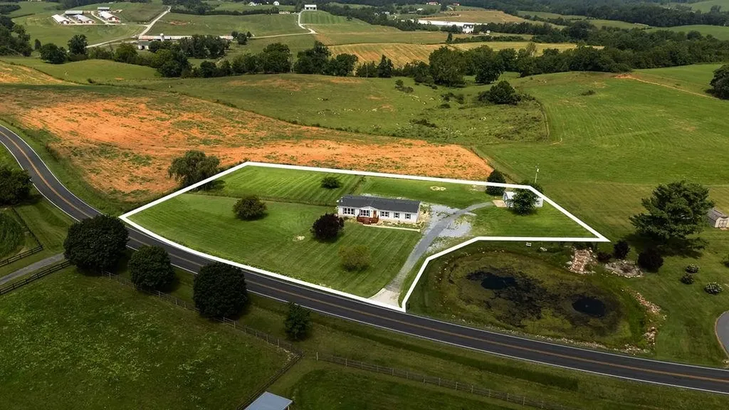 2347 East Point Road Elkton VA 22827