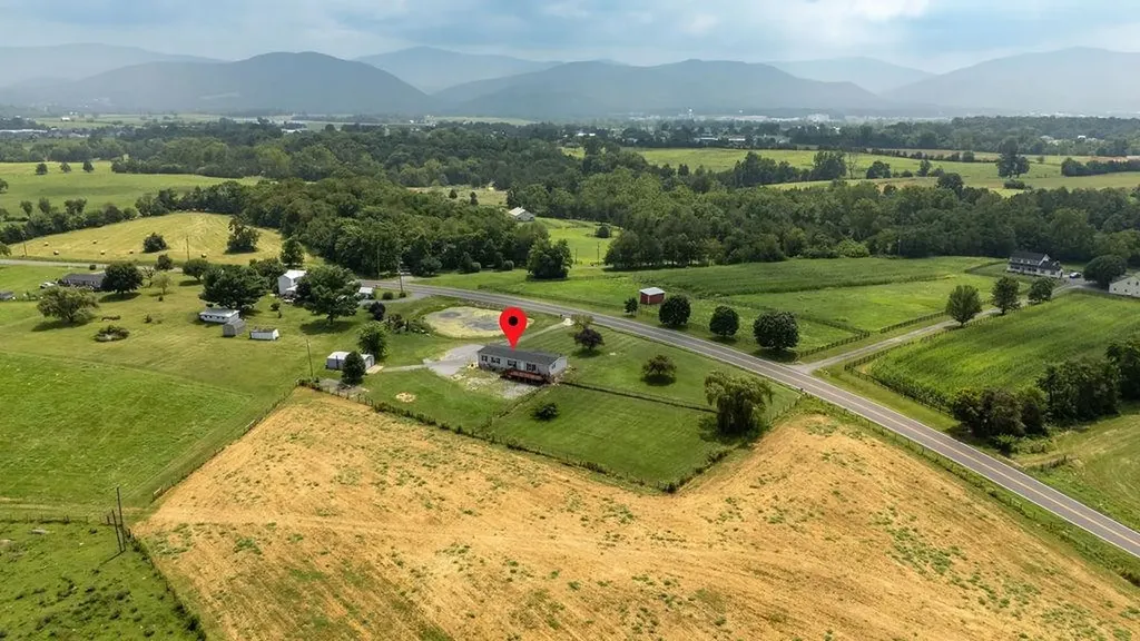 2347 East Point Road Elkton VA 22827