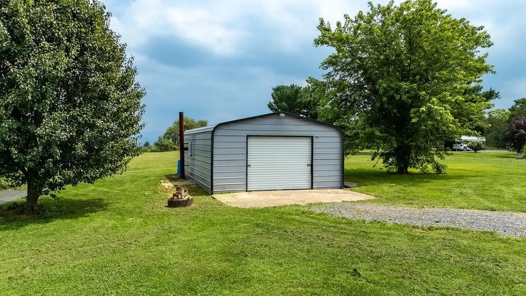 2347 East Point Road Elkton VA 22827