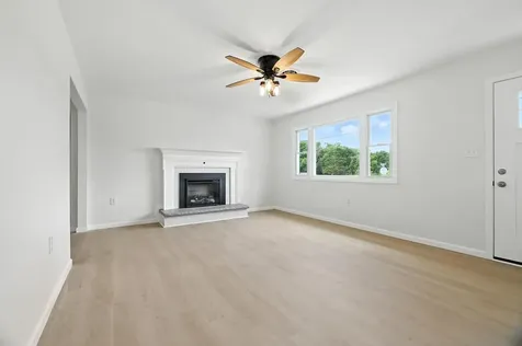 26 Oflinn Street Luray VA 22835