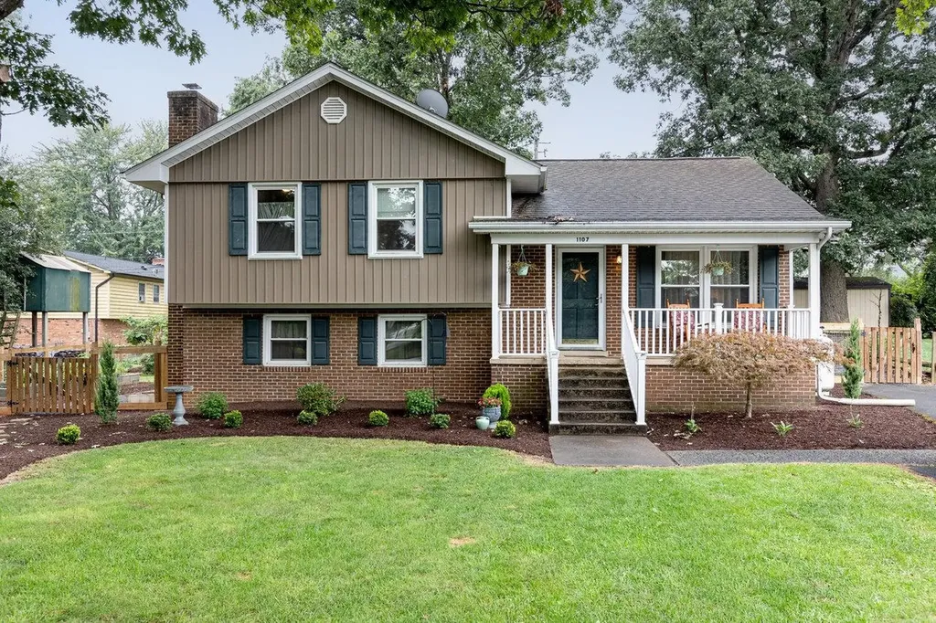 Harrisonburg VA, 1107 Woodleigh Court