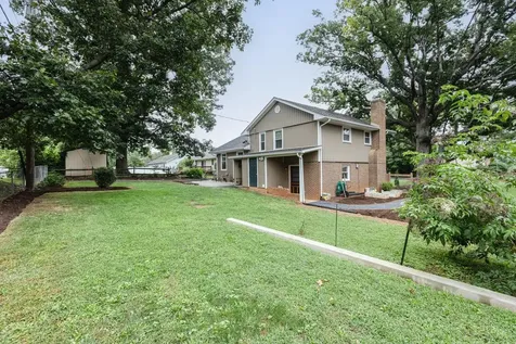 1107 Woodleigh Court Harrisonburg VA 22802