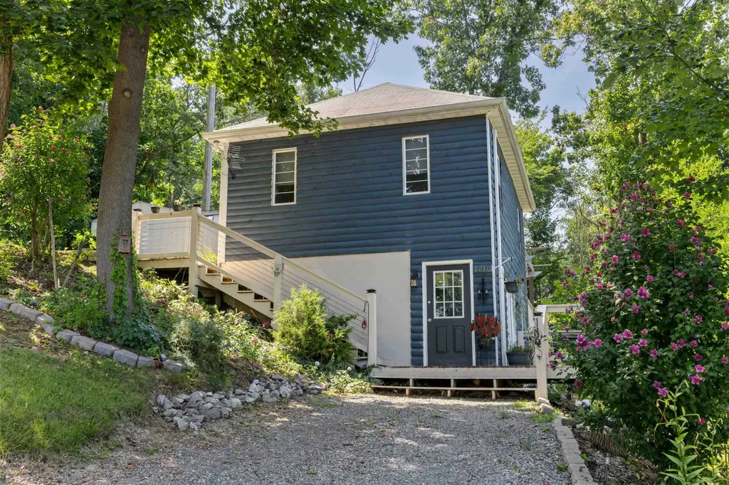 1010 Perry Street Staunton VA 24401