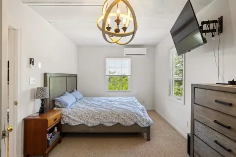 1010 Perry Street Staunton VA 24401