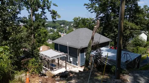1010 Perry Street Staunton VA 24401