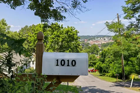 1010 Perry Street Staunton VA 24401