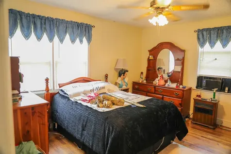 44 Stuart Avenue Stuarts Draft VA 24477