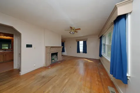 222 King Avenue Waynesboro VA 22980