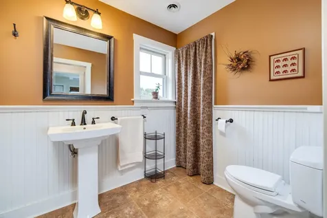 11180 Daphna Road Broadway VA 22815