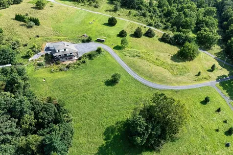 11180 Daphna Road Broadway VA 22815