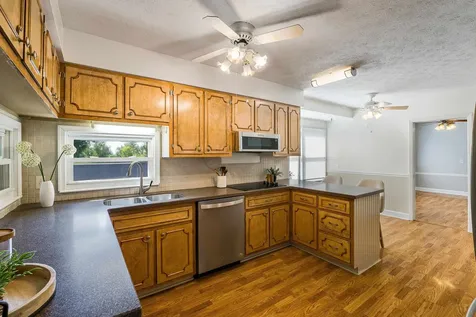 108 Overlook Road Staunton VA 24401