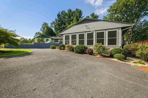 108 Overlook Road Staunton VA 24401
