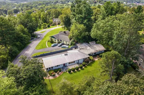 108 Overlook Road Staunton VA 24401