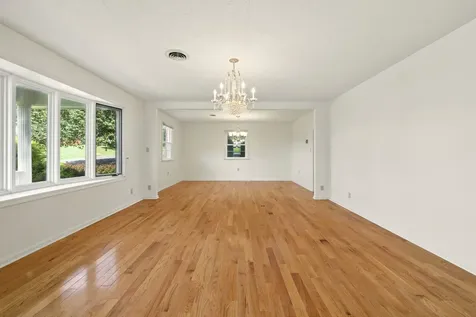 36 Canaan Street Luray VA 22835