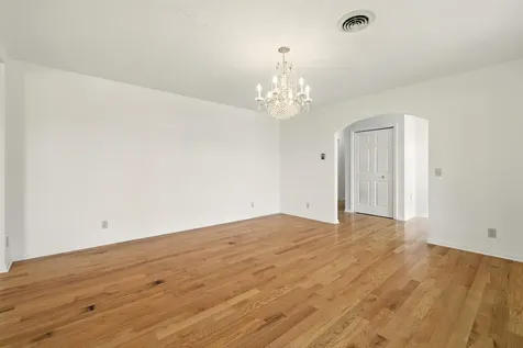 36 Canaan Street Luray VA 22835
