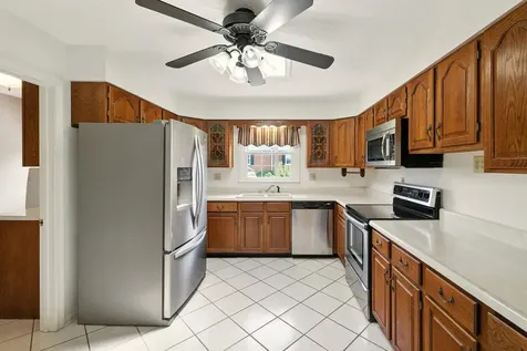 36 Canaan Street Luray VA 22835