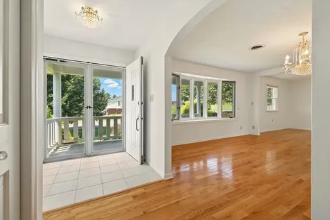 36 Canaan Street Luray VA 22835