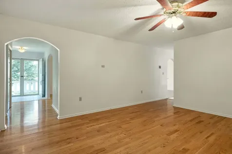 36 Canaan Street Luray VA 22835