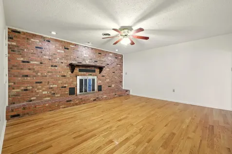 36 Canaan Street Luray VA 22835