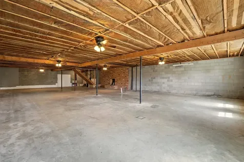 36 Canaan Street Luray VA 22835
