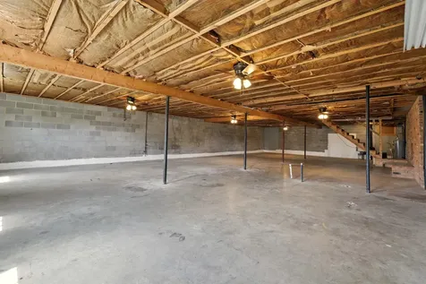 36 Canaan Street Luray VA 22835