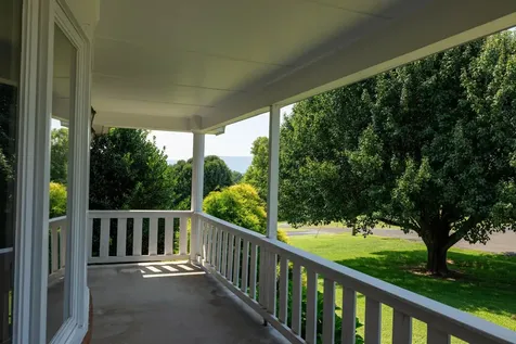 36 Canaan Street Luray VA 22835