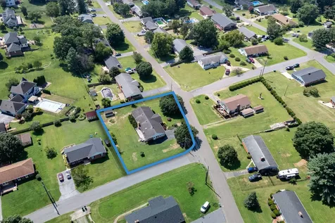 36 Canaan Street Luray VA 22835