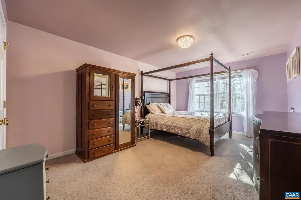 2102 Lakeshore Drive N Louisa VA 23093